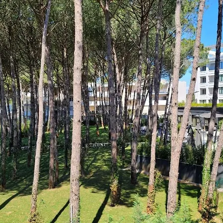 Apartament Gjiri Lalezit *